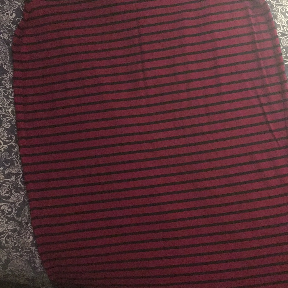 Old Navy Pencil Skirt